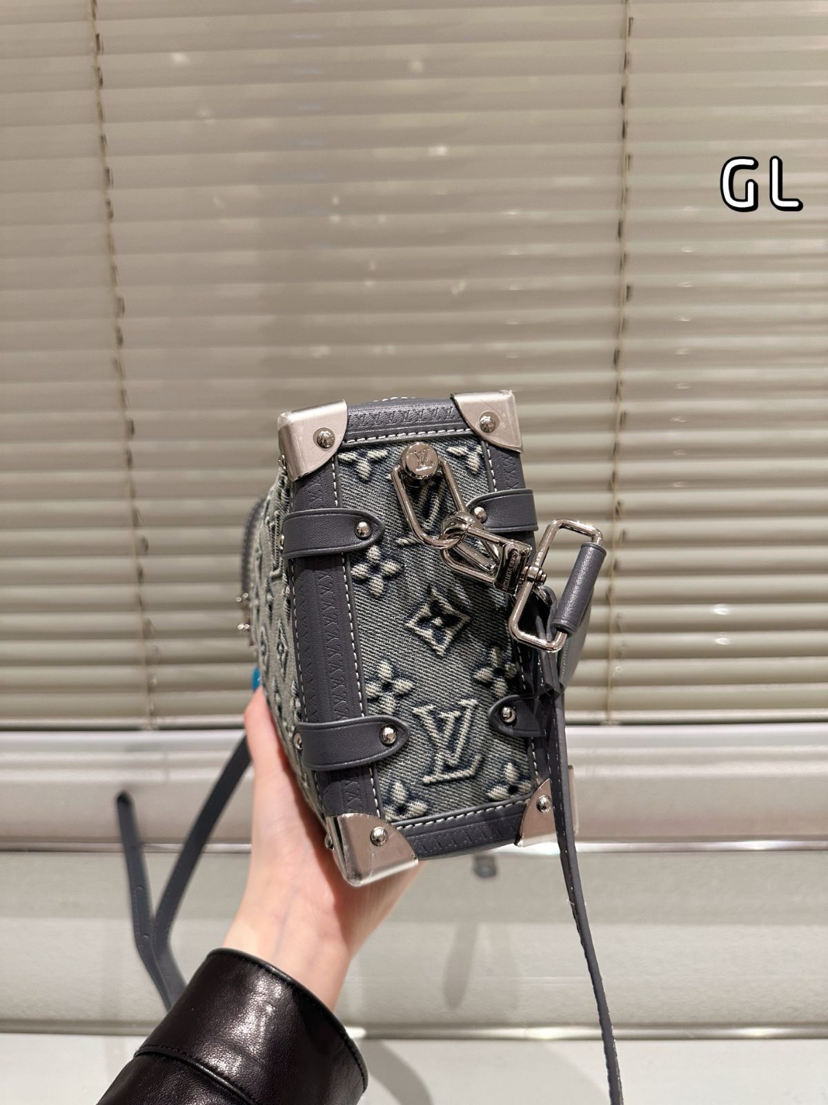 【デニムが可愛い♪】Louis Vuitton サイドトランク バッグ LOUIS VUITTON 未使用▽LOUIS ルイヴィトン M21368 ミニ ソフト