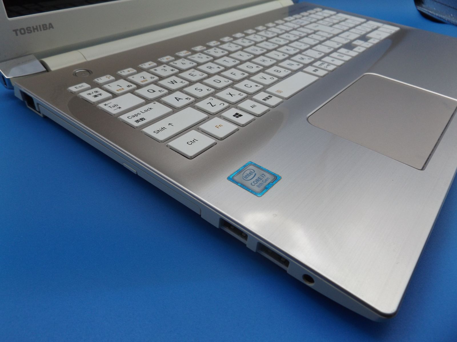 【ジャンク品】東芝　第8世代 Core i7, HDD 1TB, メモリ8GB ジャンク品】東芝 第8世代 Core i7, HDD 1TB, メモリ8GB - メルカリ