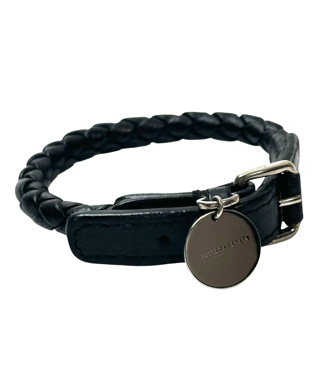 Bottega Veneta ブラックレザーブレスレット ボッテガヴェネタ BOTTEGA VENETA ブレスレット 全2サイズ イントレ