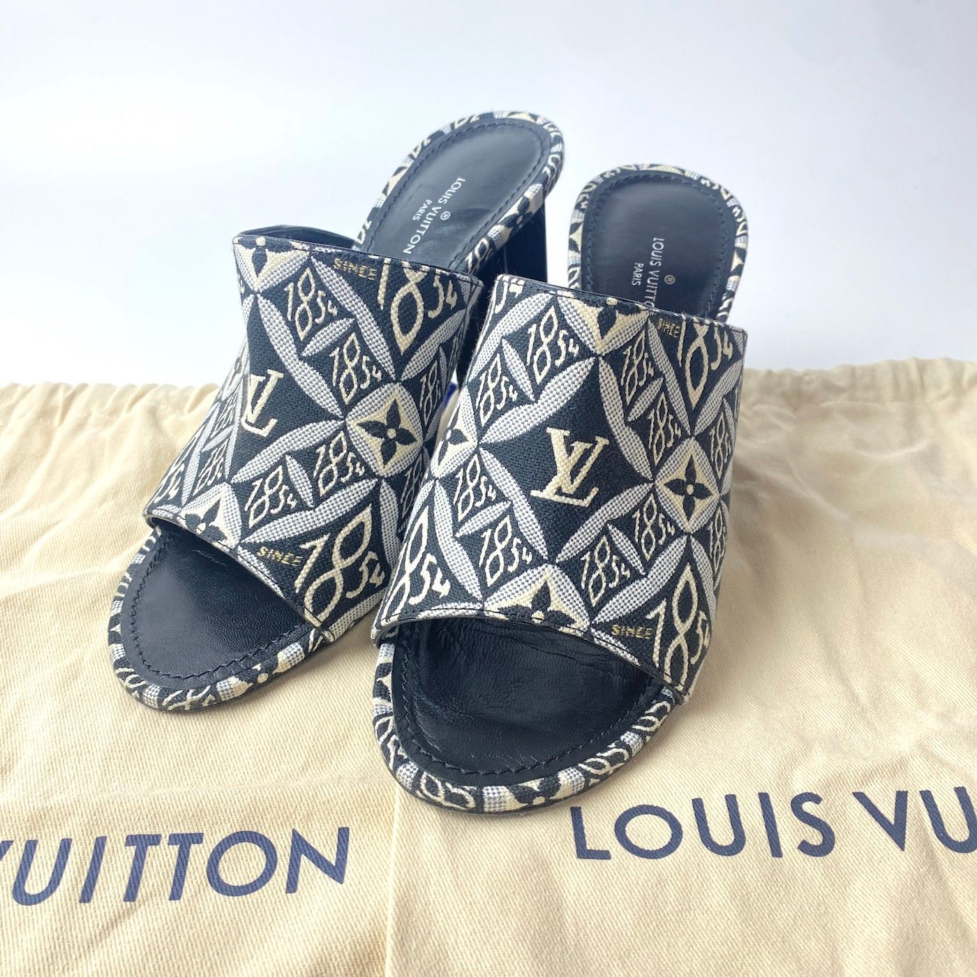 ルイ ヴィトン LOUIS VUITTON シルエット・ライン ミュールサンダル