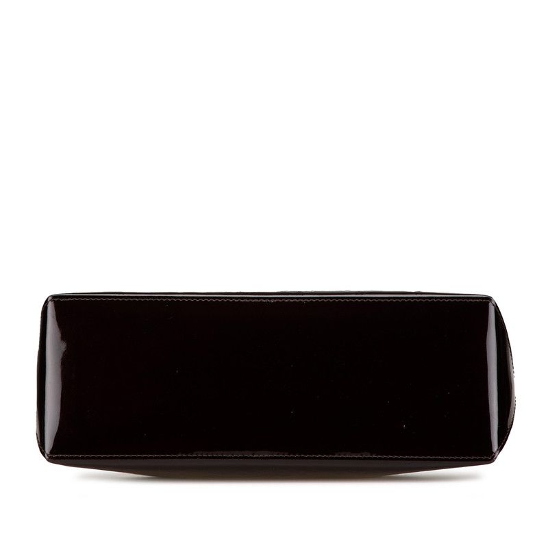 ルイ ヴィトン モノグラム ヴェルニ ウィルシャーPM M93641 アマラント  