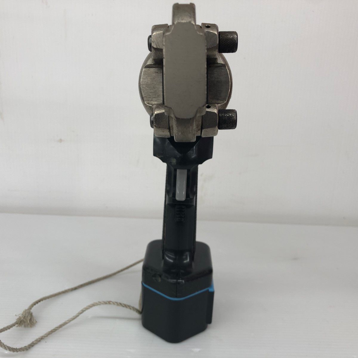12v