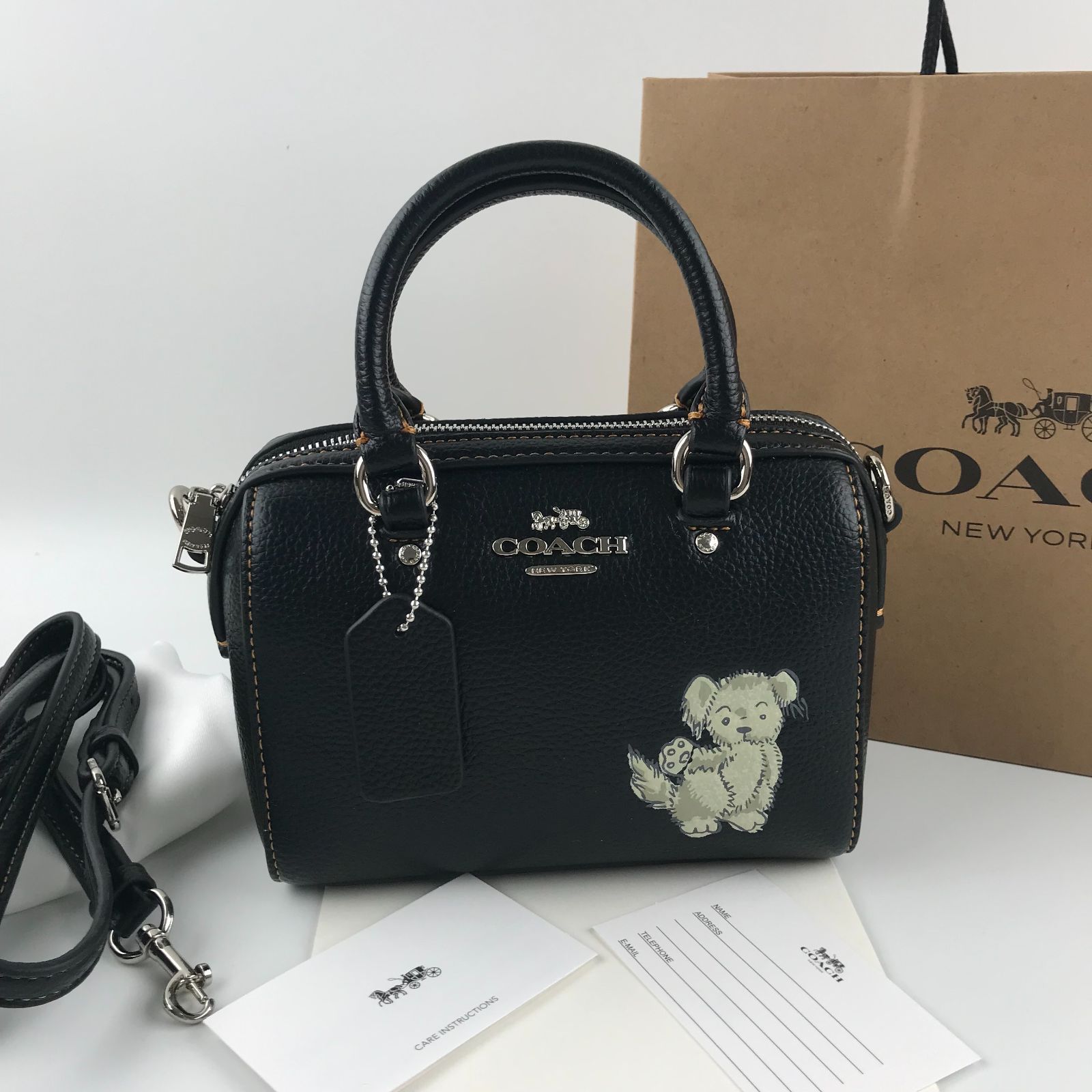 新品未使用 COACH ハッピードッグ ミニバッグ