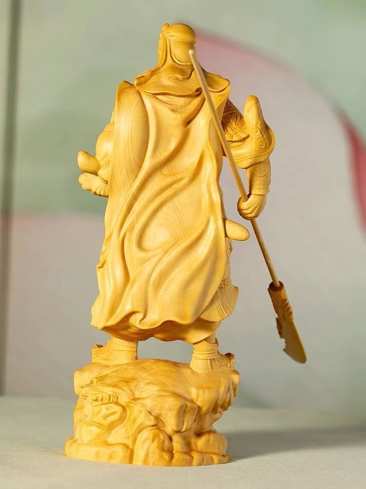 白檀彫刻提刀関羽様立像(整理番号:Q45) 白檀彫刻提刀関羽様立像(整理番号:Q45) 彫刻・オブジェ