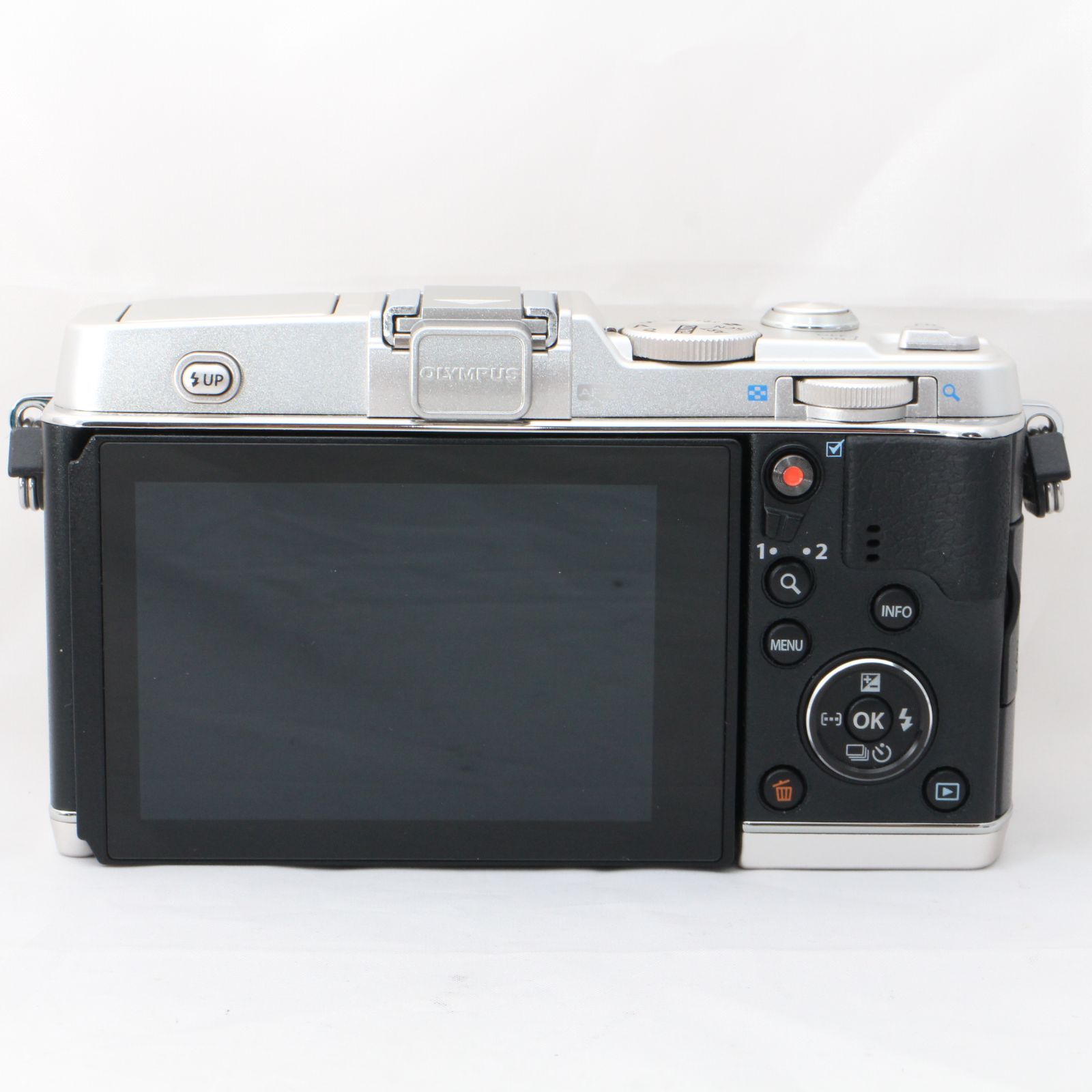 級 ショット数3088回 バッテリー2点付 OLYMPUS オリンパス ミラーレス一眼 PEN E-P5 ボディ シルバー E-P5 BODY SLV 4233