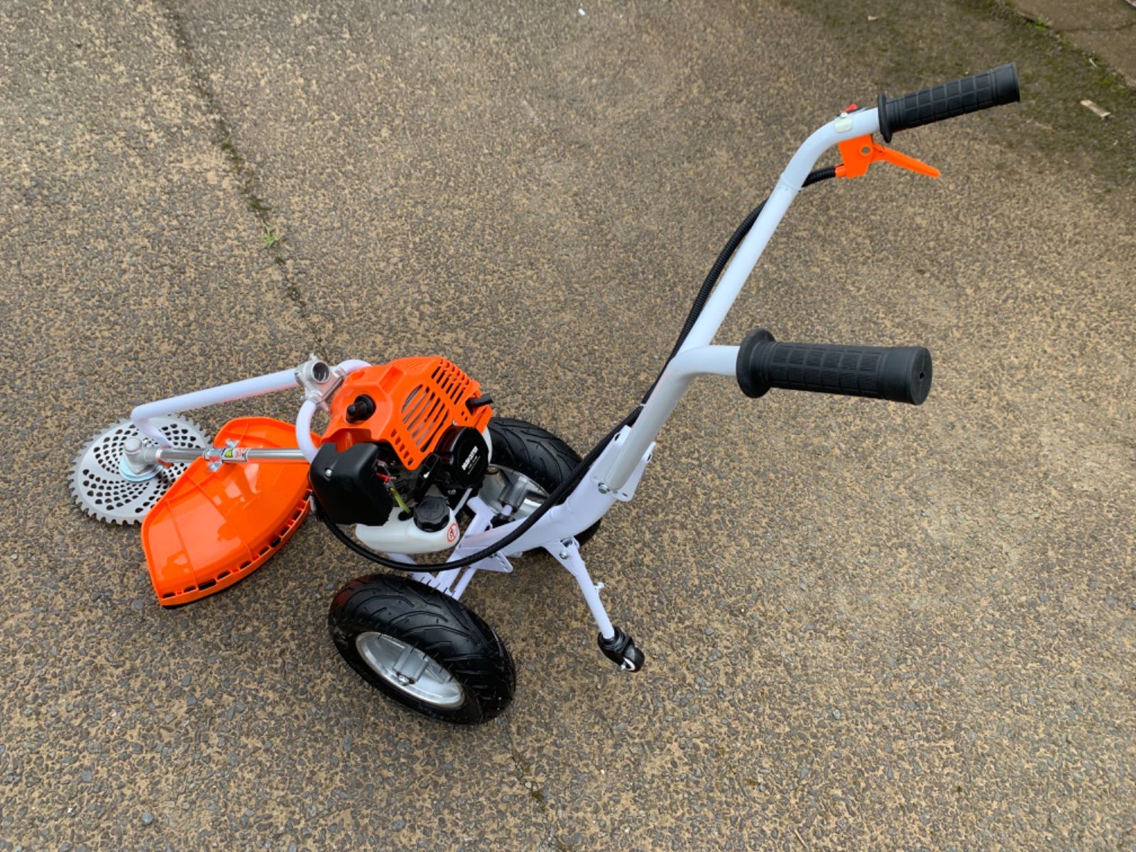 【新品】らくらく手押し式エンジン草刈機 52cc◆超ハイパワー×手押しで快適作業 51gv8YW0joL._UF350,350_QL80_.jpg