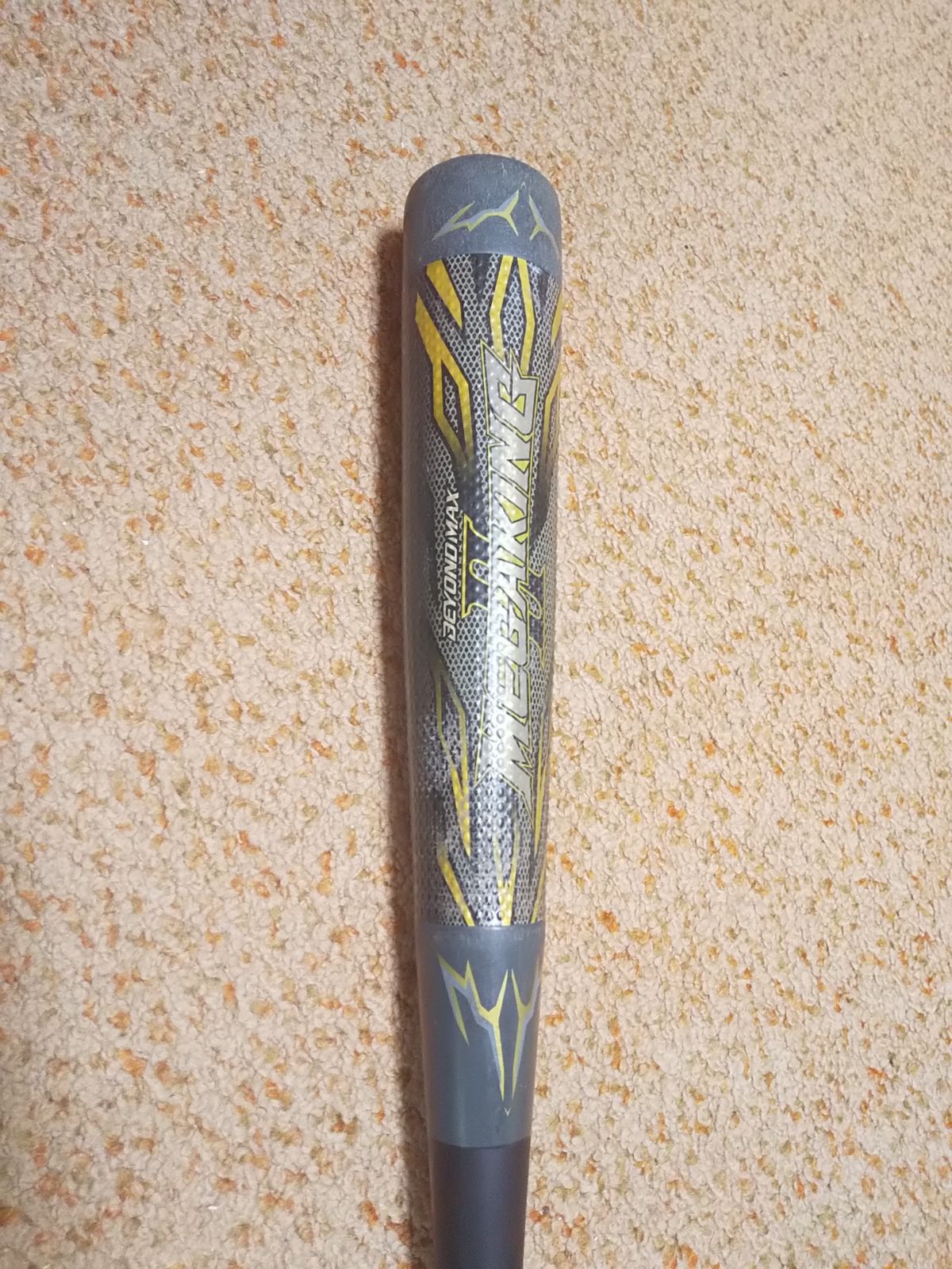 お気に入り 新品、未使用 ビヨンドマックス MEGAKING バット BEYONDMAX