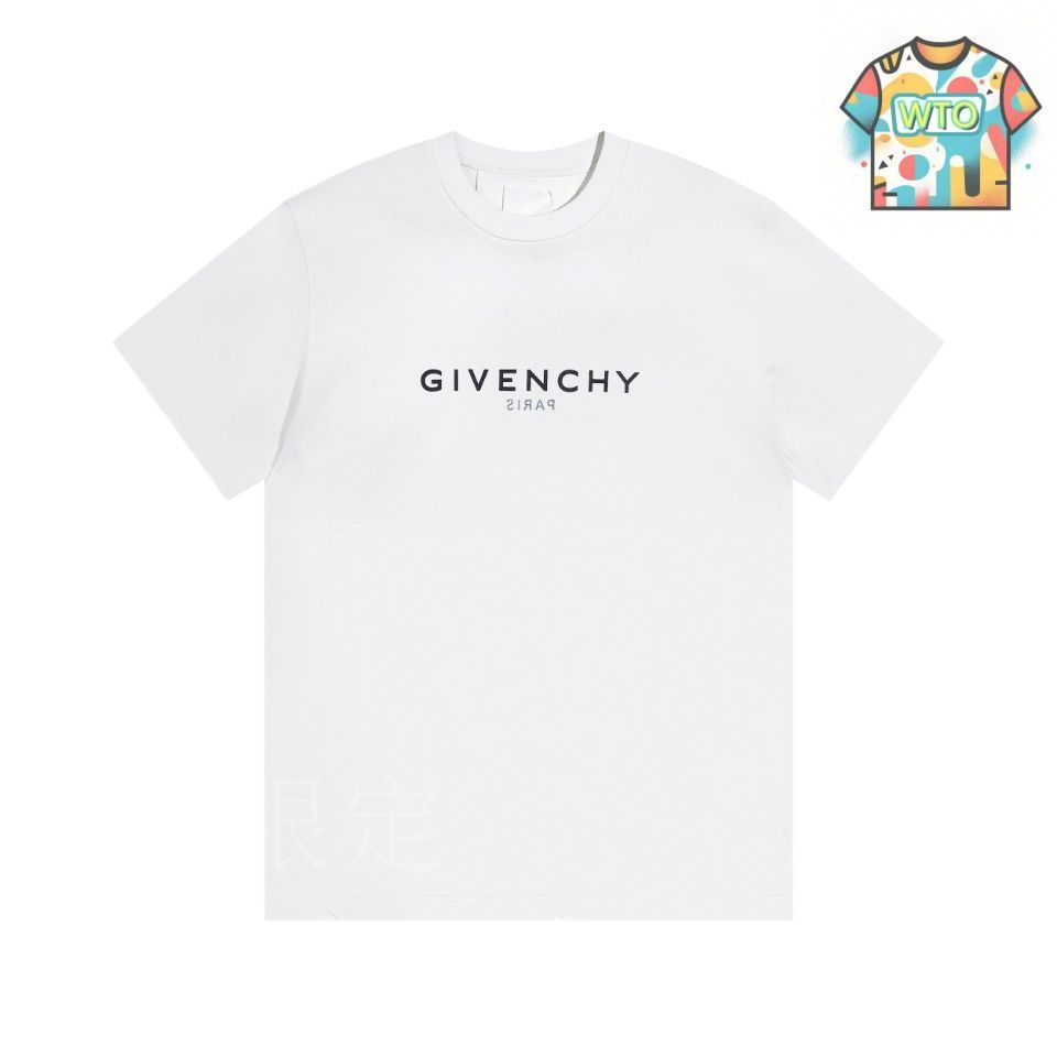GIVENCHYの刺繍Tシャツ売ります！