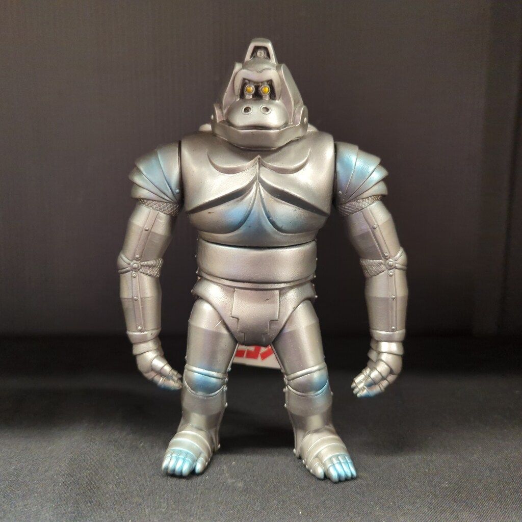 キングコング　【メカニコング】　東宝　怪獣シリーズ　バンダイ　1991年 Amazon.co.jp: バンダイ 東宝怪獣シリーズ メカニコング キング