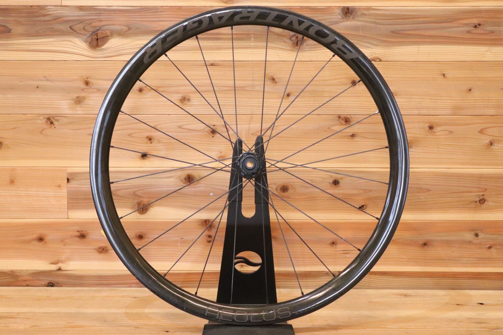 ボントレガー BONTRAGER アイオロス AEOLUS RSL 37 TLR DISC シマノ 11S|12S 21C カーボン チューブレスレディ ホイール リアのみ 広島店