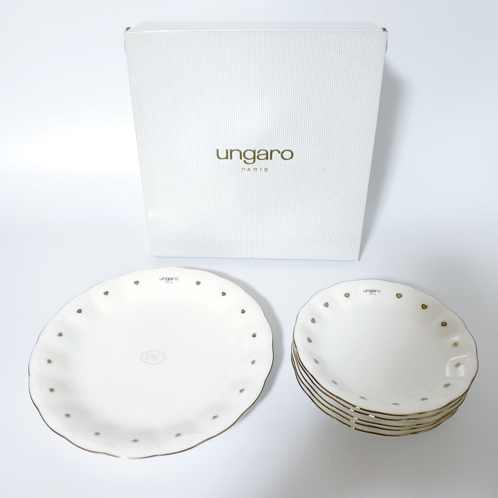 【新品】Ungaro Paris ウンガロ 皿 プレート パーティーセット 外箱付 2種 6枚セット！【k347】