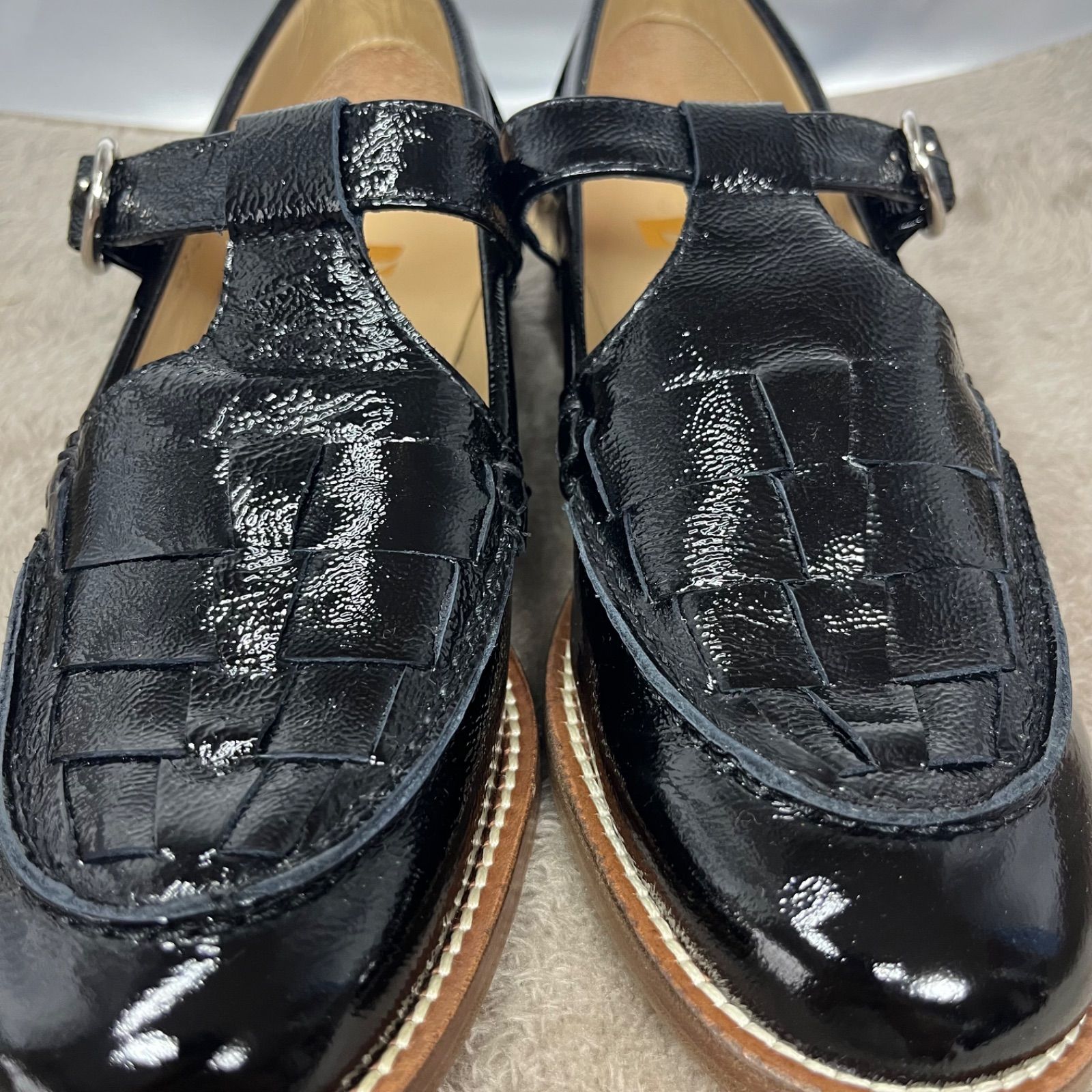 Reuse】美品 PASCUCCI エナメル ローファー - メルカリ