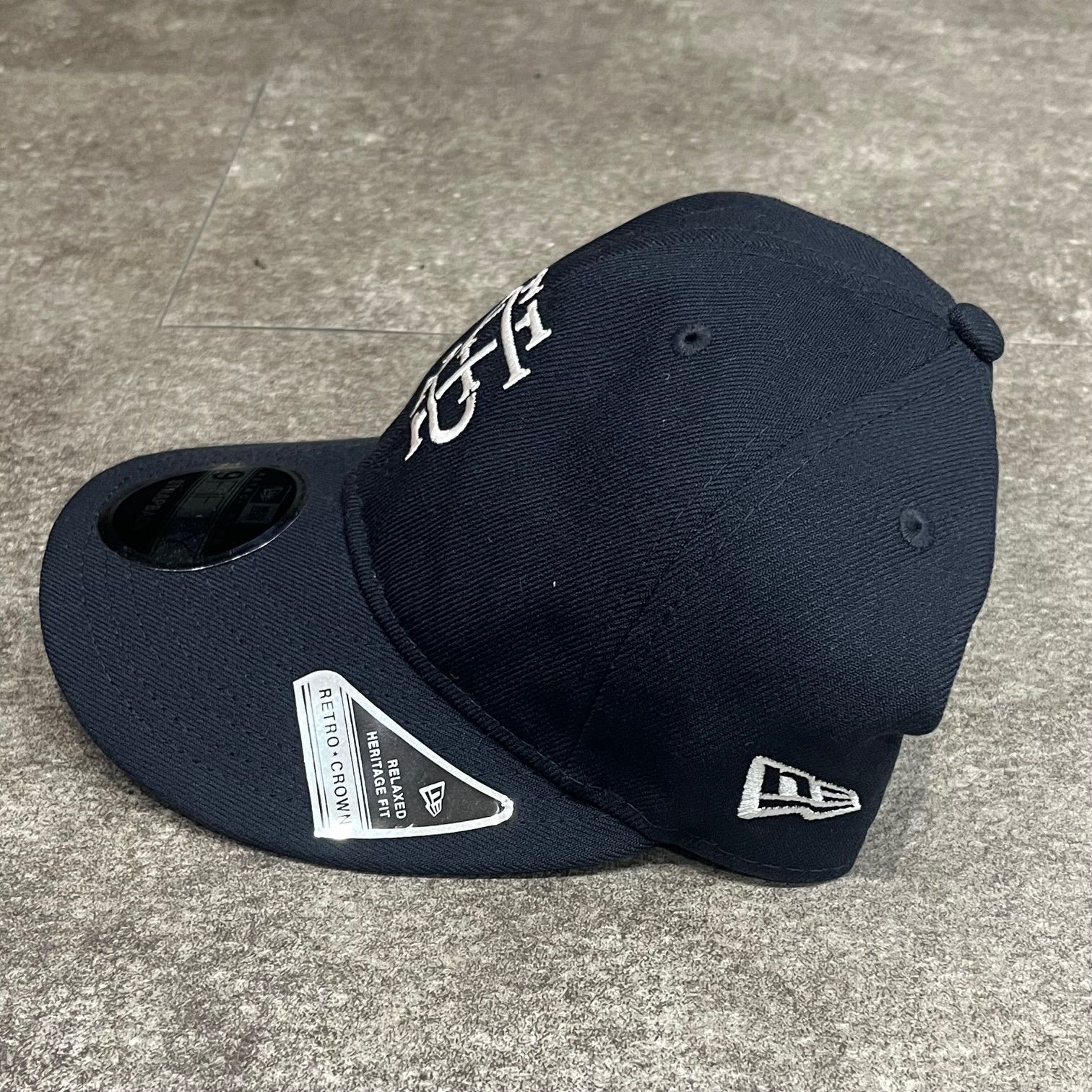 未使用品 SEESEE × NEW ERA 9fifty cap コラボ キャップ 帽子 シーシー ニューエラ ネイビー F 67247A3 -  メルカリ