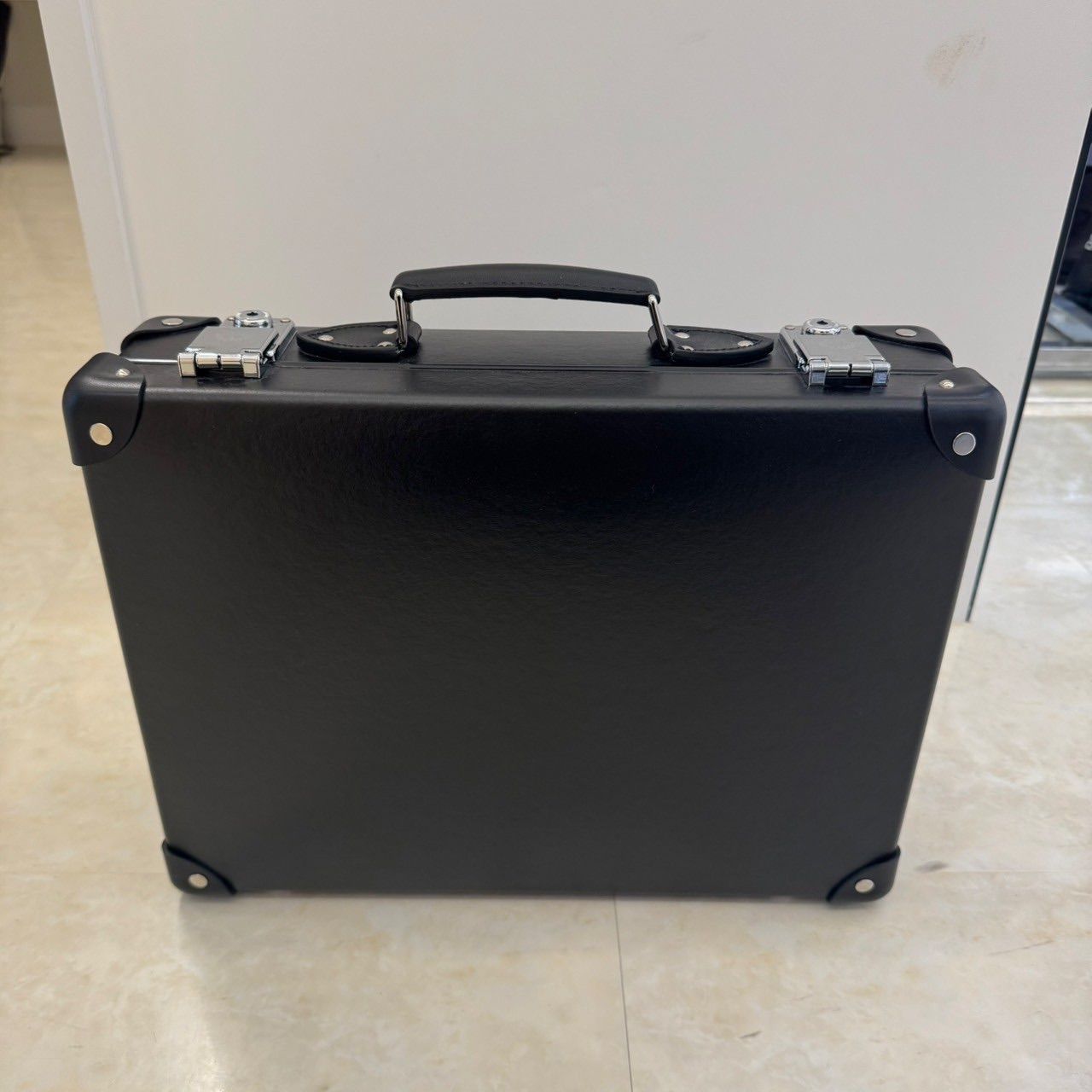 GLOBE TROTTER 007アタッシュケース ブラック