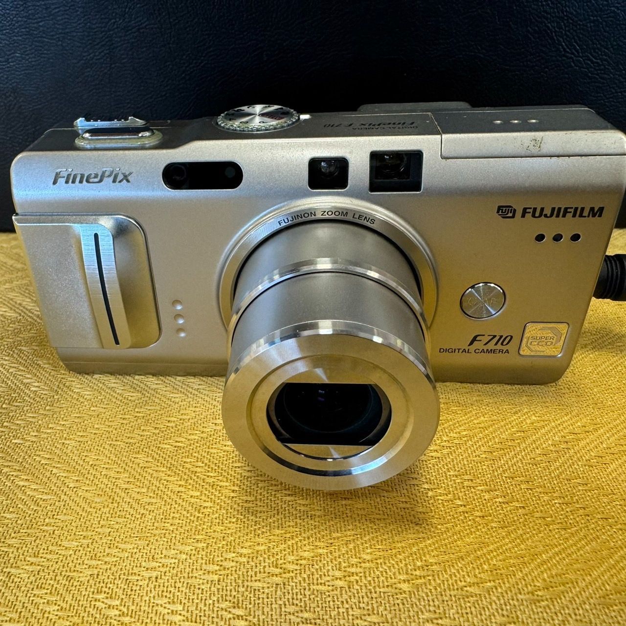 FUJIFILM FinePix F710 コンパクトデジタルカメラ MID6792 - メルカリ
