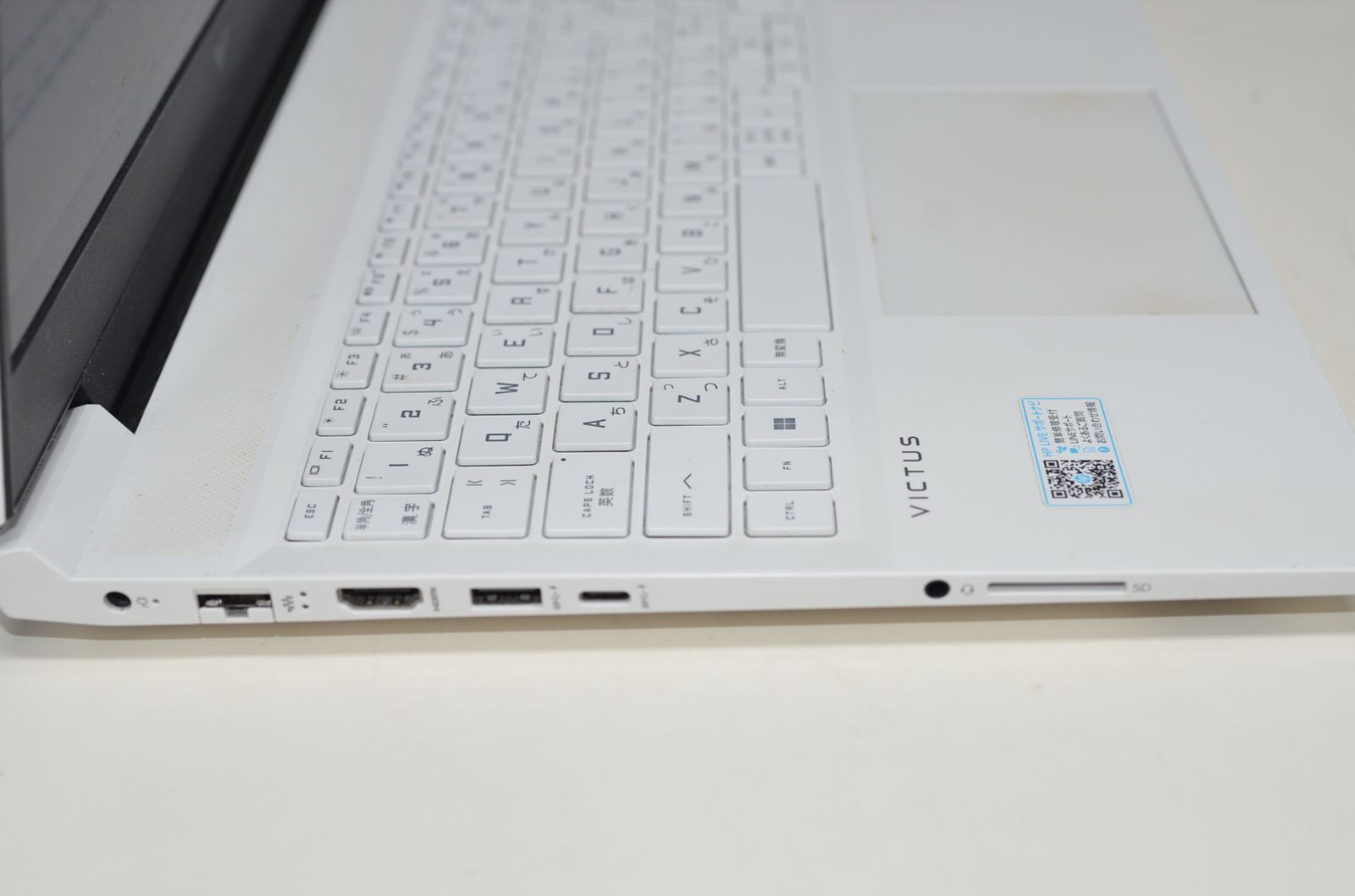 訳アリゲーミングノートPC Victus