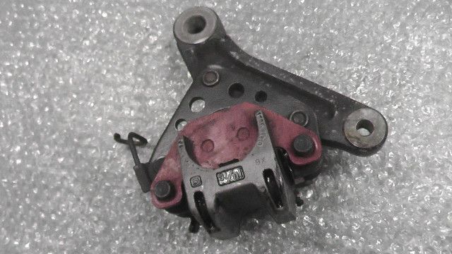 FX400R ZX400D-303xxx の リア キャリパー:#1756262334 - メルカリ
