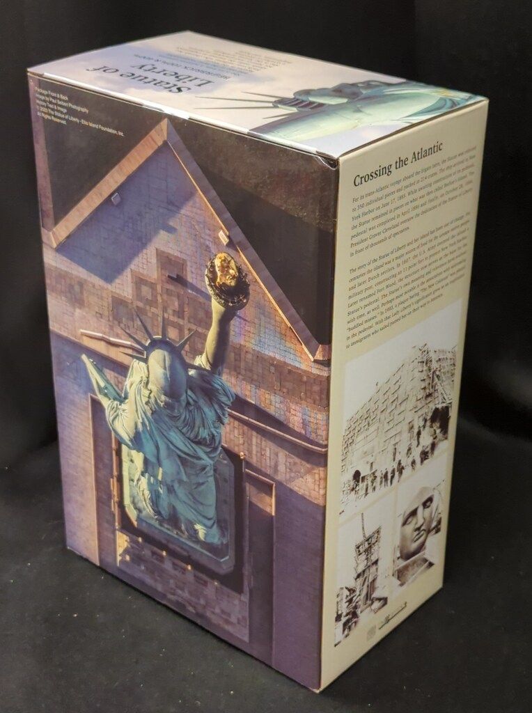 メディコムトイベアブリックSTATUE OF LIBERTY 400%と100% BE@RBRICK SERIES 50