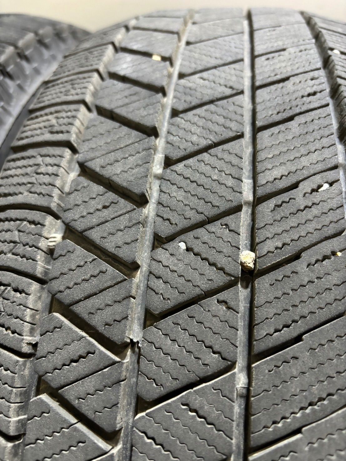 ★195/65R15 BRIDGESTONE/VRX3 22年製 スタッドレス 4本 ブリヂストン ブリザック プリウス ノア ヴォクシー (南4-F776)