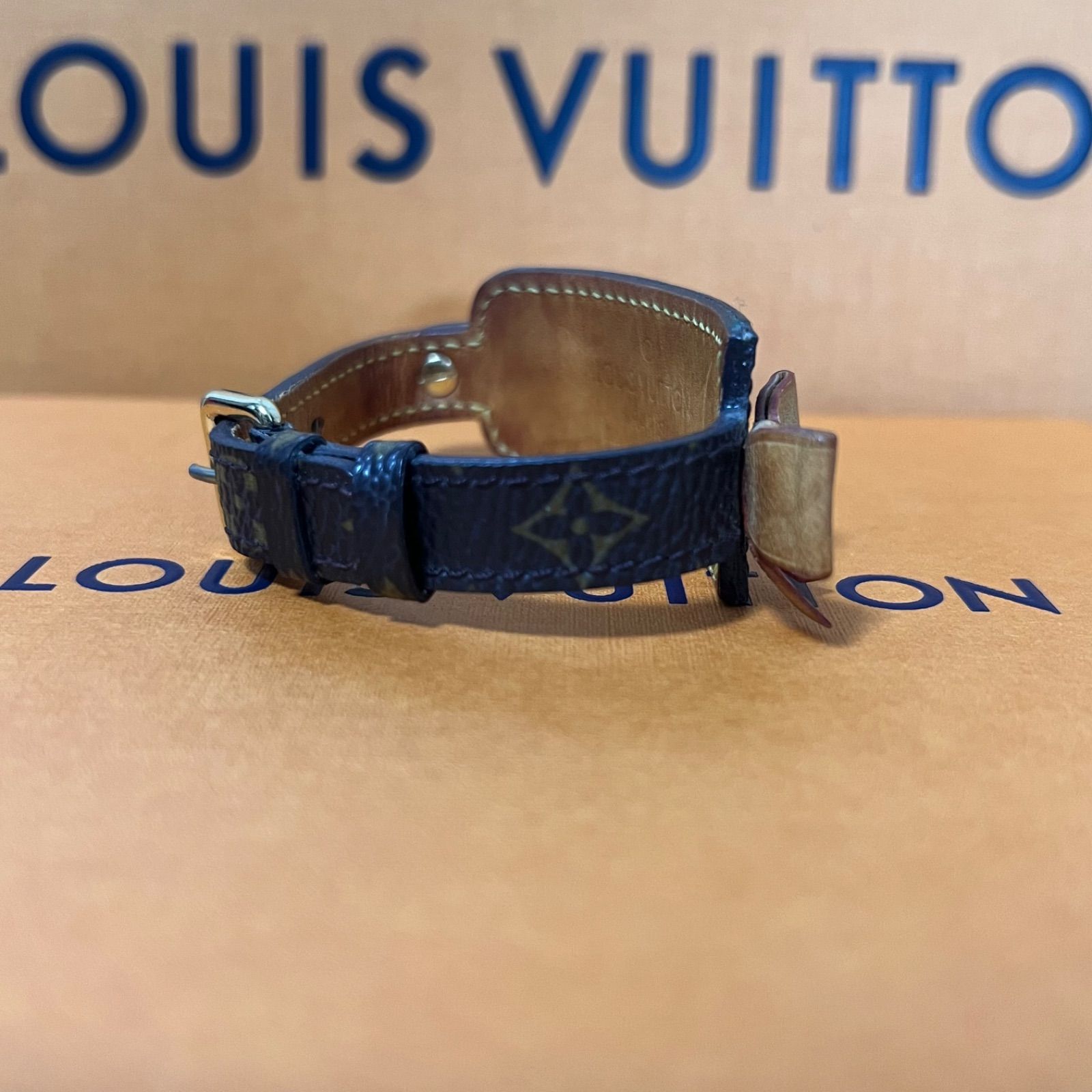 LOUIS VUITTON ルイヴィトン バングル リボン モノグラム レザー 小物 ...