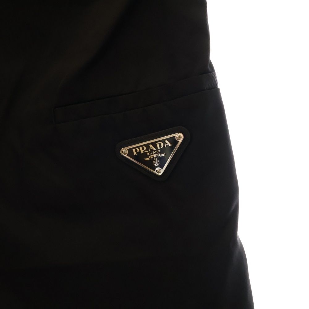 PRADA (プラダ) 21SS RE-NYLON リナイロン トライアングルロゴプレート