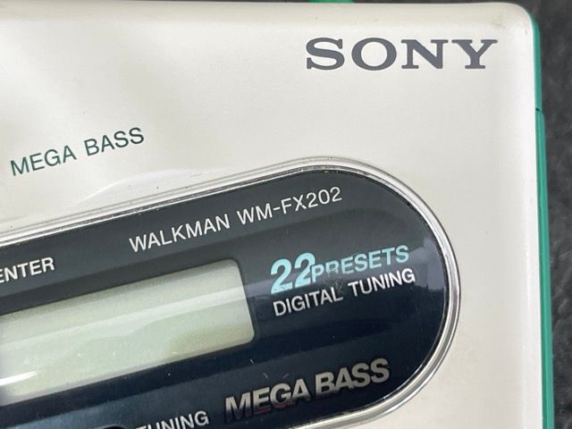 ソニー ウォークマン カセットプレーヤー 【中古】 SONY WM-FX202 通電