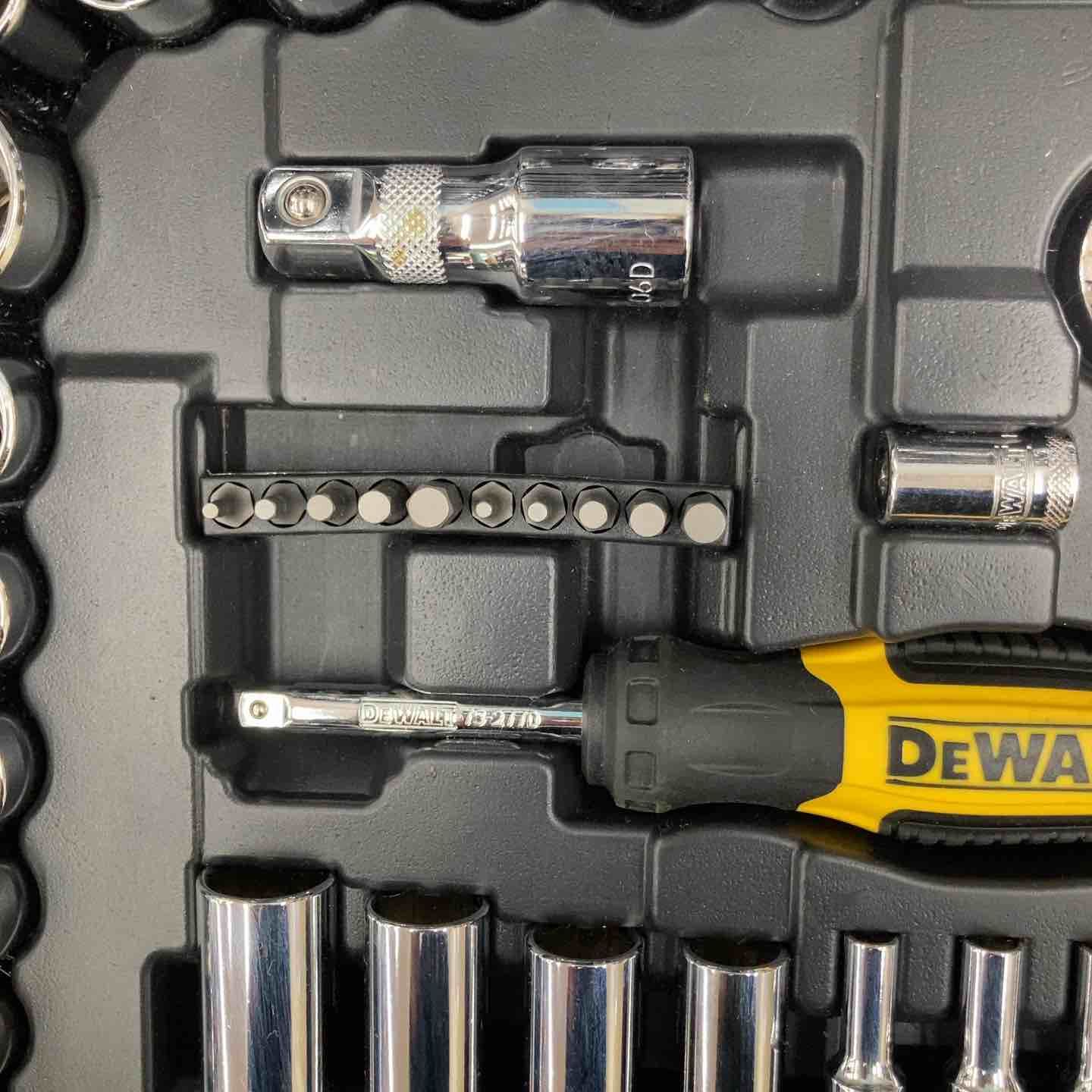 | DEWALT