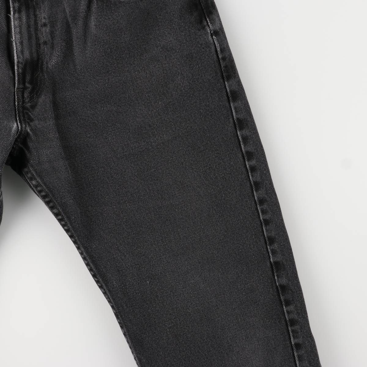 ブラックデニム テーパードデニムパンツ