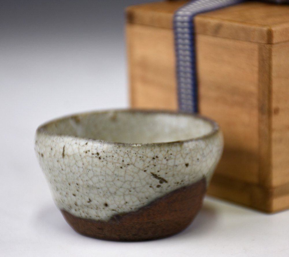 蔵A1189c】古美術 古斑唐津ぐい呑み 桃山～江戸初 伝世品 - メルカリ
