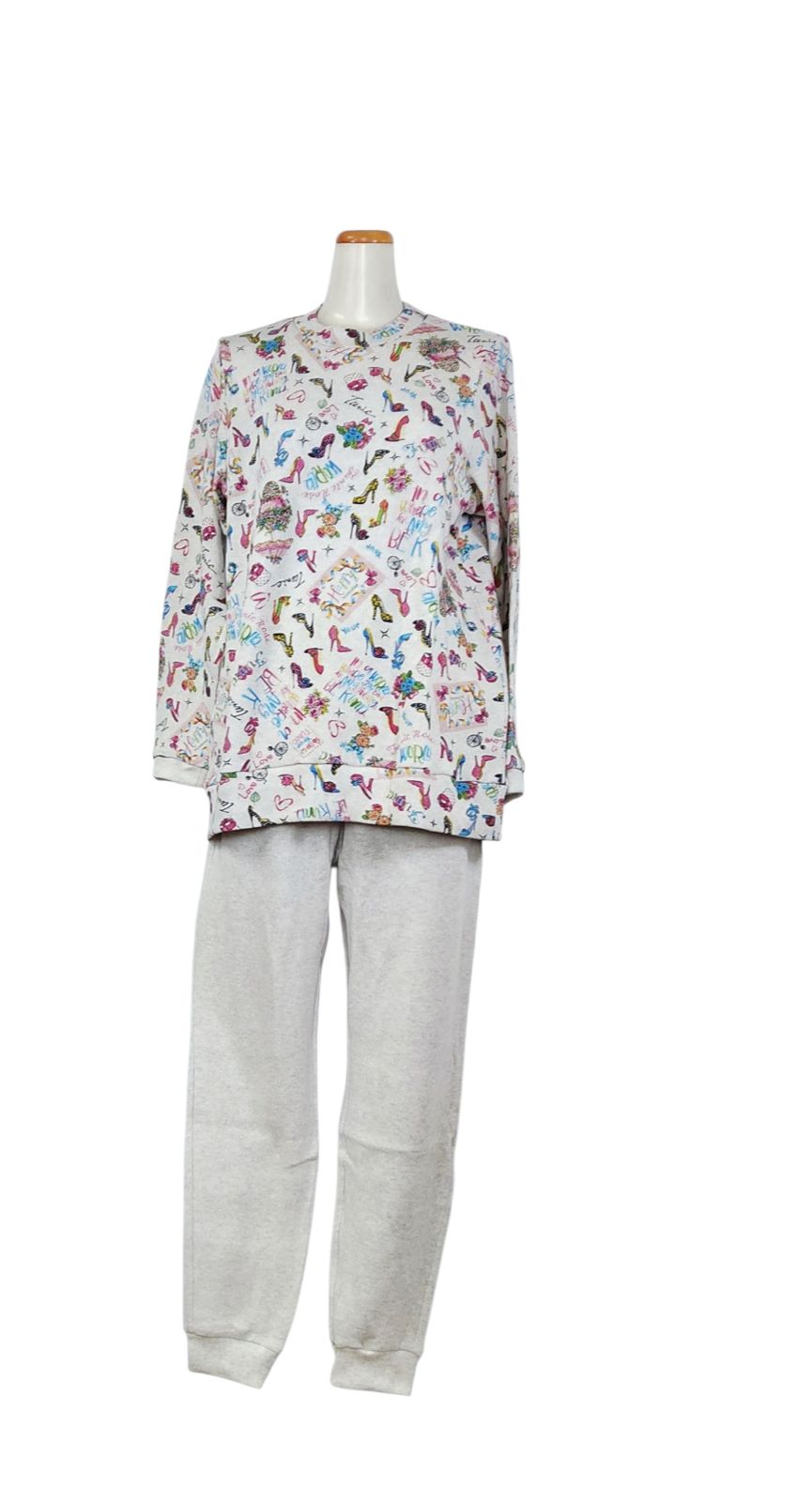 鴨居羊子パジャマ TUNIC 秋冬物 長袖パジャマ エイトロック ハッピーヒール ベージュ色 43404P