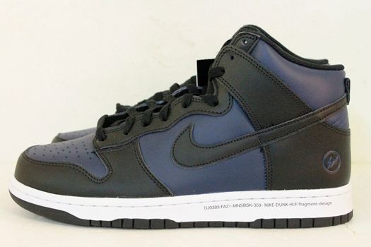 【中古】 NIKE スニーカー 27cm NIKE × FRAGMENT DESIGN/DUNK HI/21AW/スニーカー/27cm