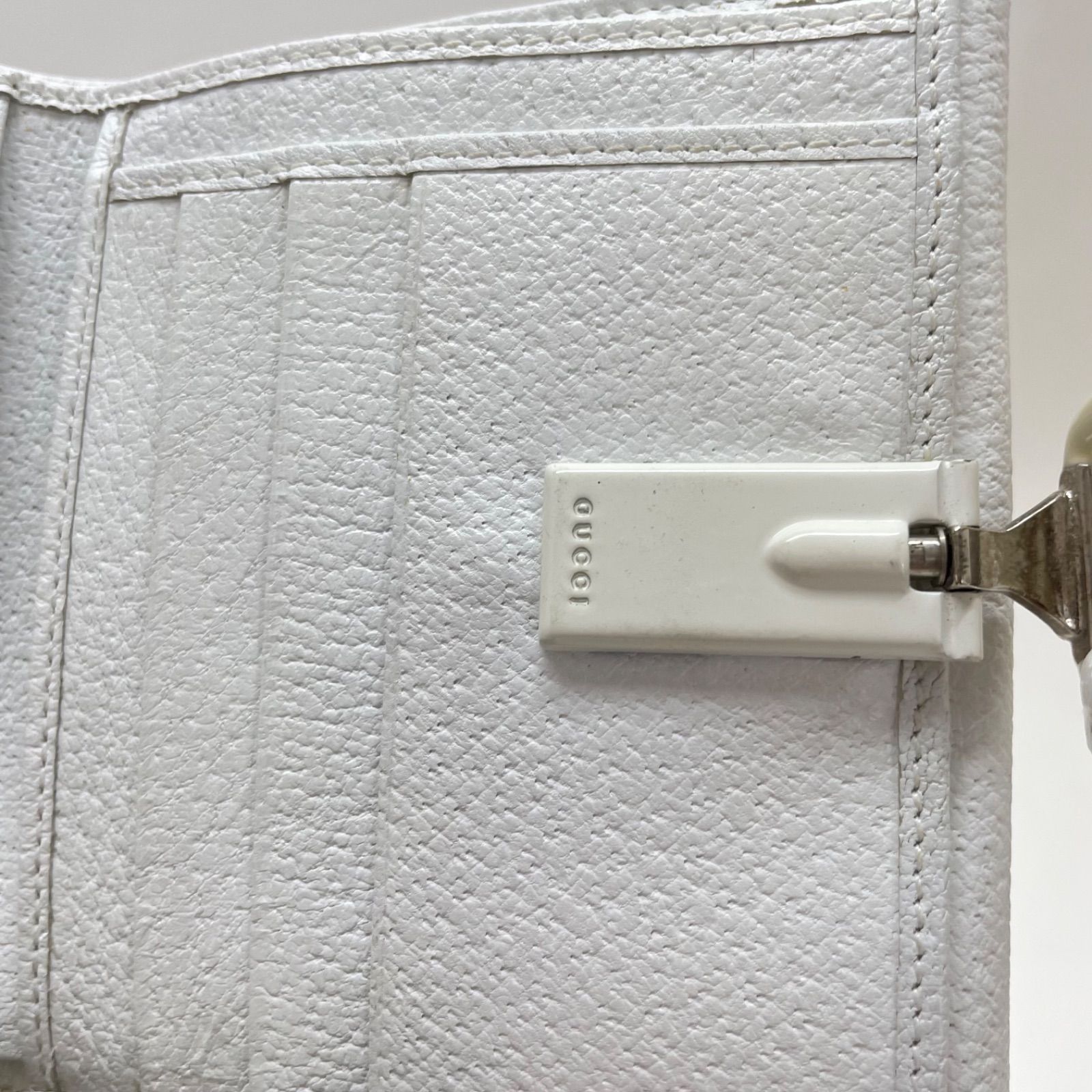 S1384 GUCCI グッチ 折り財布 Wホック ホワイト レザー