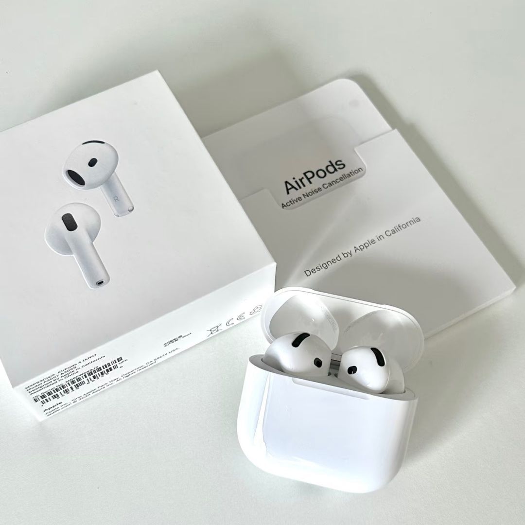 新品未使用 Apple AirPods 4（アクティブノイズ低減をサポートする 