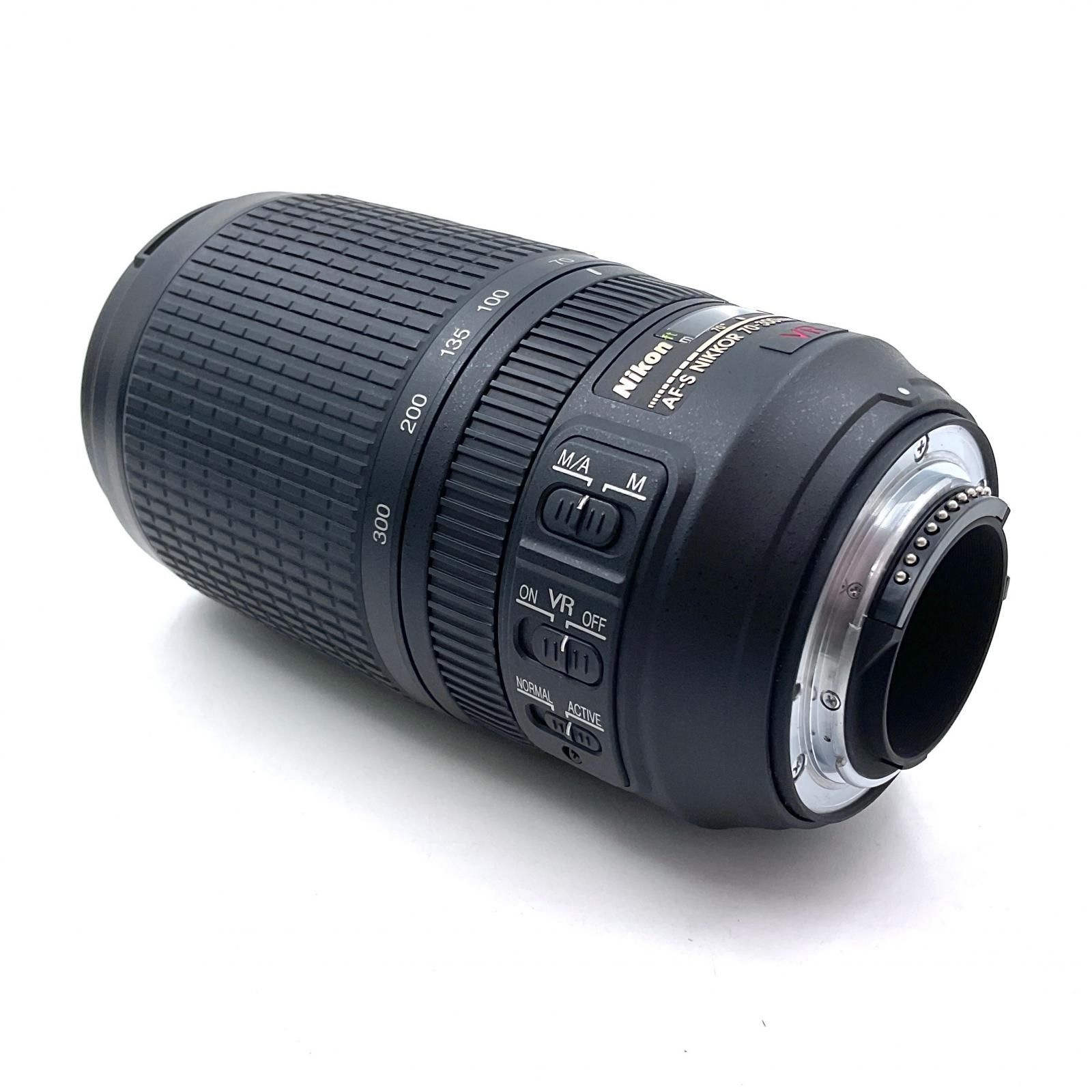 Nikon AF-S VR Zoom-Nikkor 70-300mm f/4.5-5.6G IF-ED 美品
