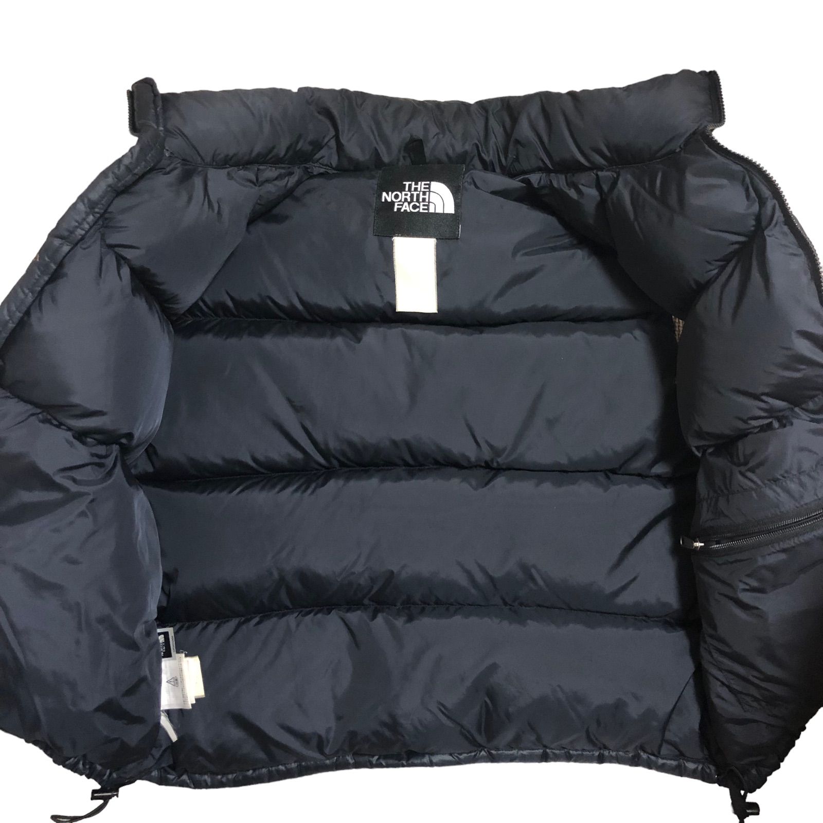 ノースフェイス　ヌプシ　ダウンベスト　ブラック　NF004AM 買取・査定情報 THE NORTH FACE(ザノースフェイス)ヌプシダウン