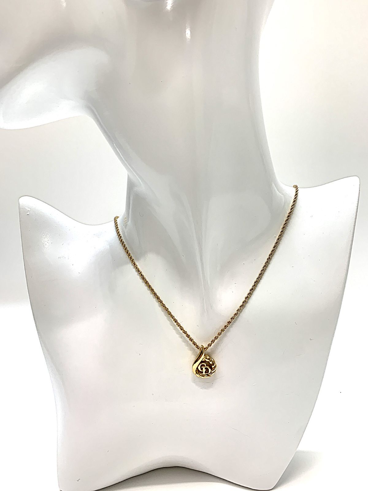 DIOR ディオール CDロゴトップ ゴールド系 ネックレス 長さ調節 45ｃｍ