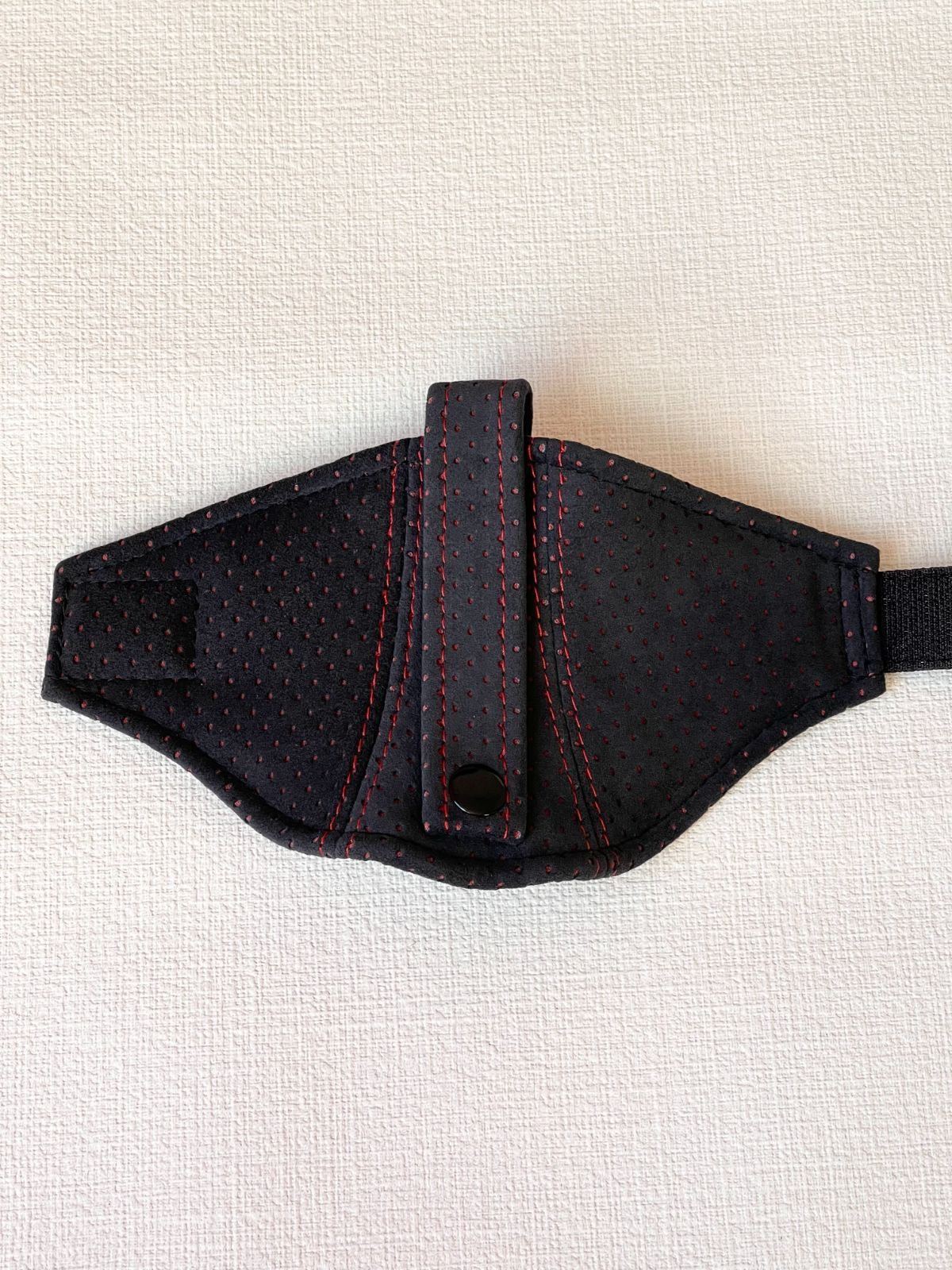 シートベルトガイド レカロ用 汎用 国内素材  ウルトラスエード A00476 シートベルトガイド レカロ用 汎用 国内素材 ウルトラスエード A00474