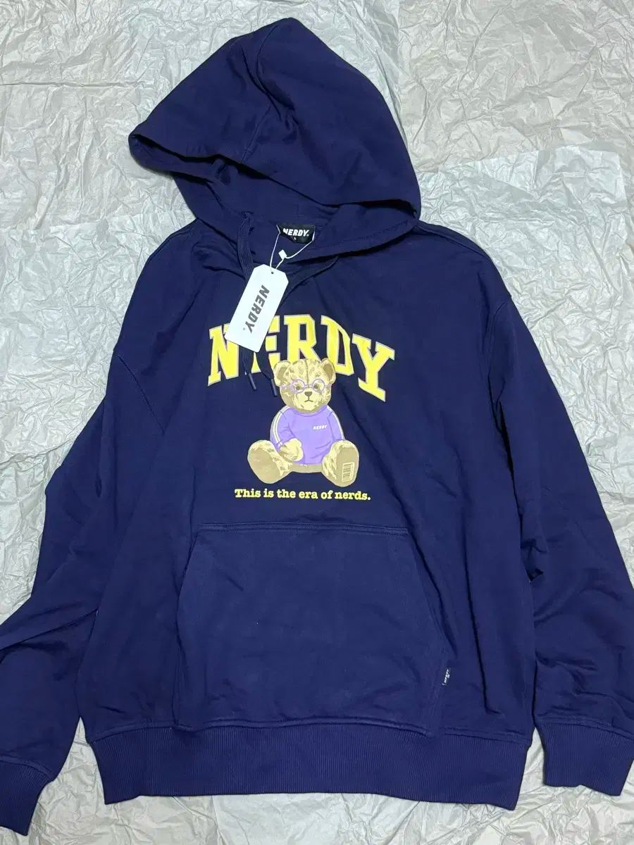 NERDY(ノルディ) パーカー L サイズ 新品