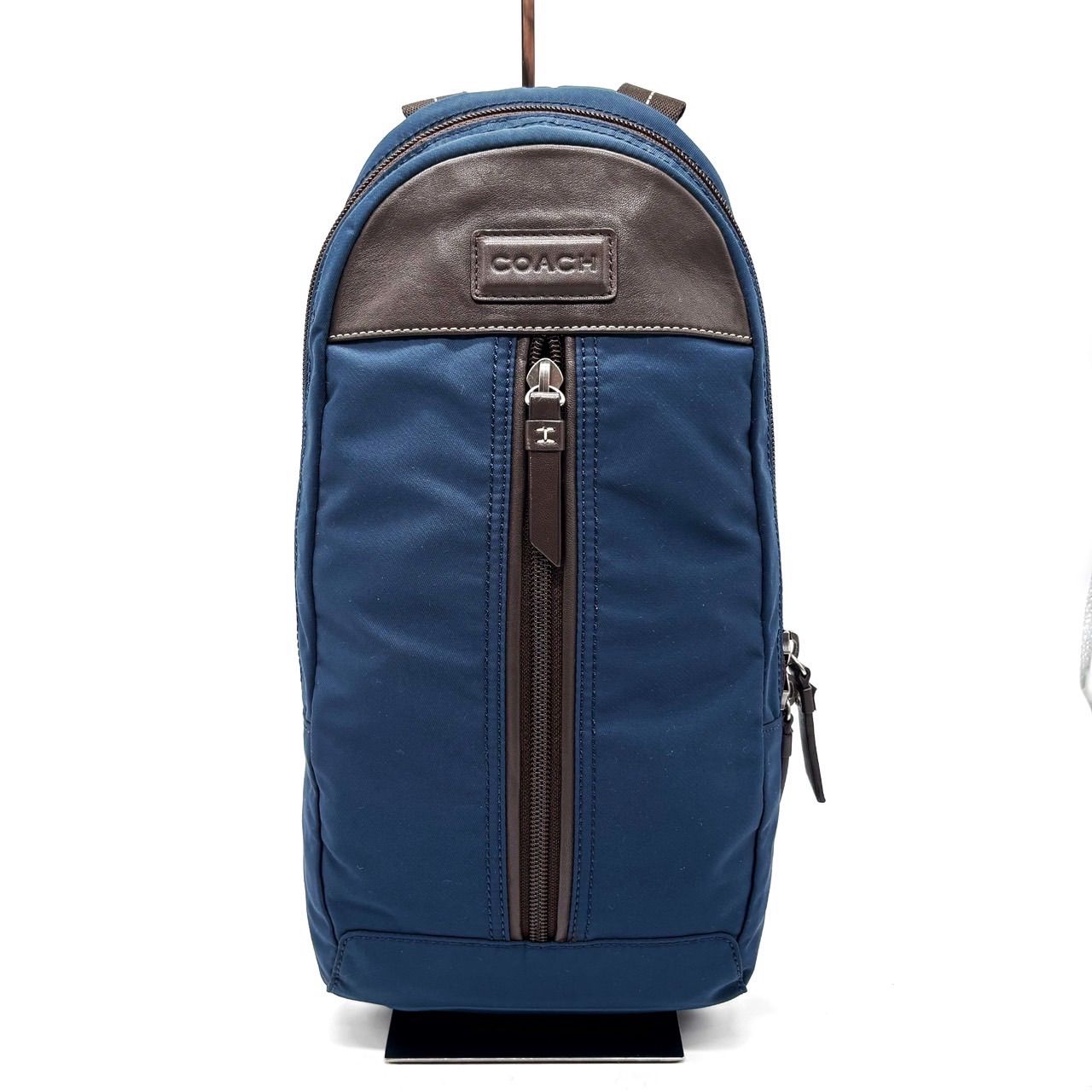 COACHコーチボディバッグショルダーブラウンアウトレット未使用 オールドコーチ ☆USA製 レザー ウエストポーチ ブラウン ボディバッグ