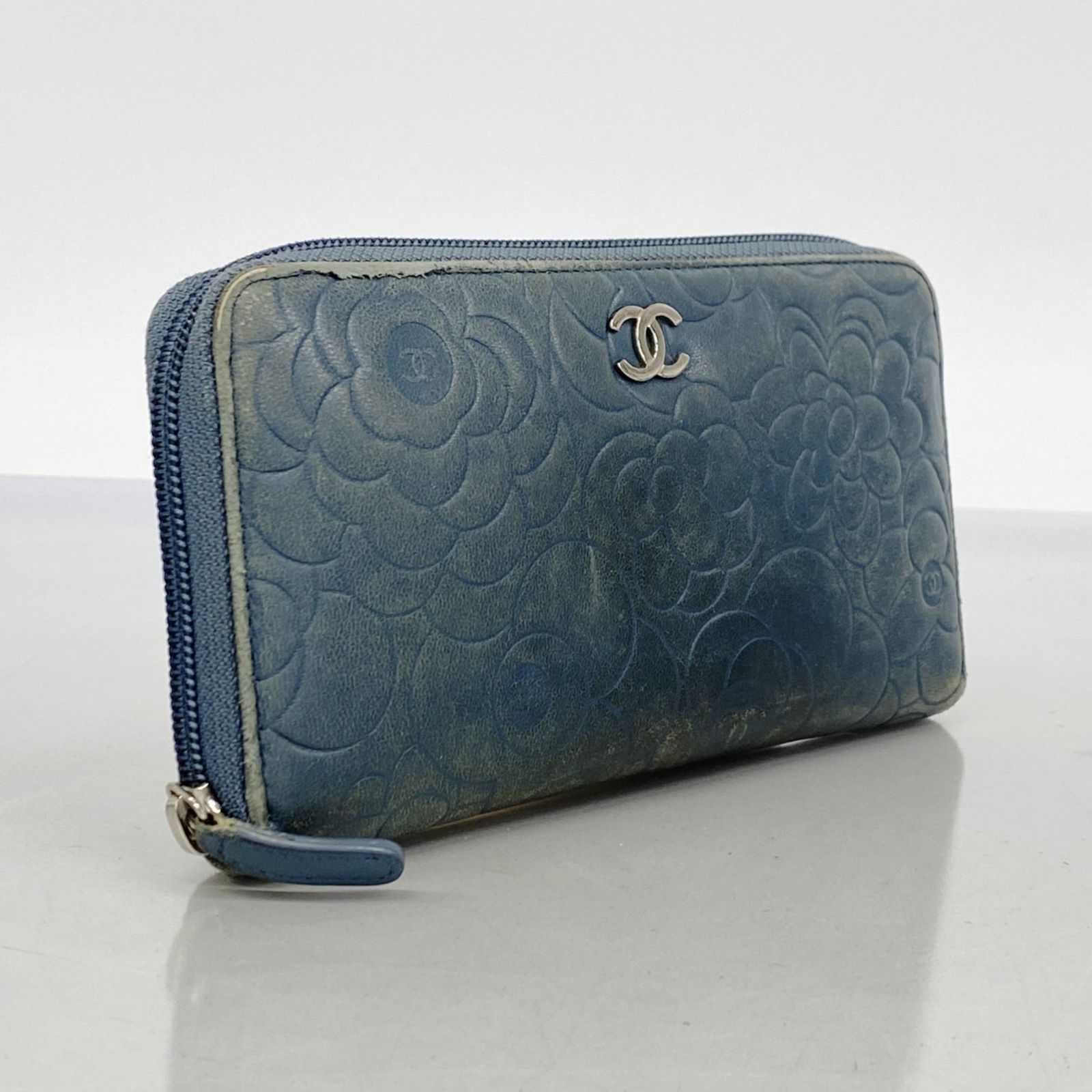 シャネル CHANEL 長財布 財布 水色 ブルー エナメル カメリア CHANEL（財布 ・ ブルー・ネイビー/青色系）のフリマアイテム一覧