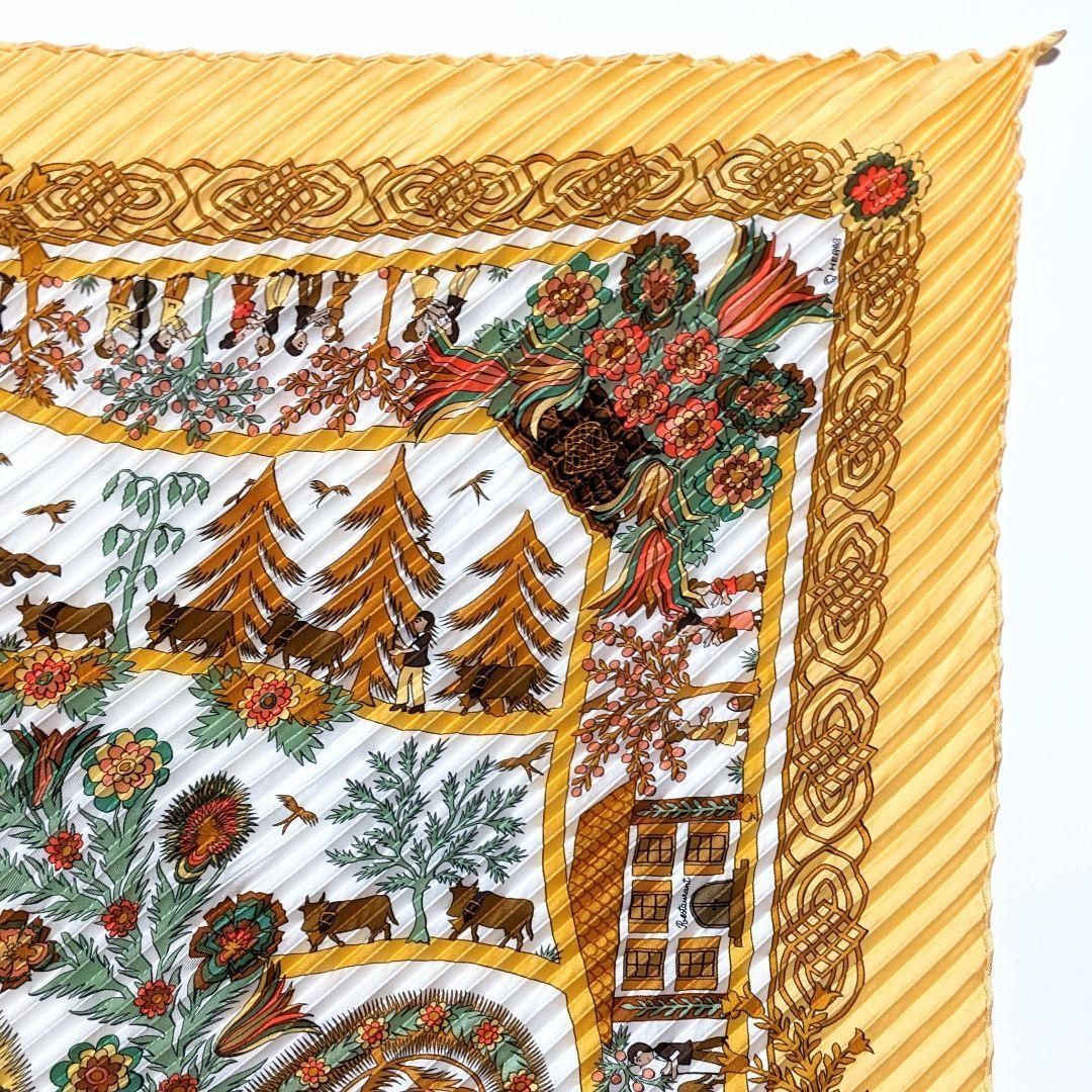 HERMES エルメス プリーツ カレ90 Decoupages デコパージュ シルク100
