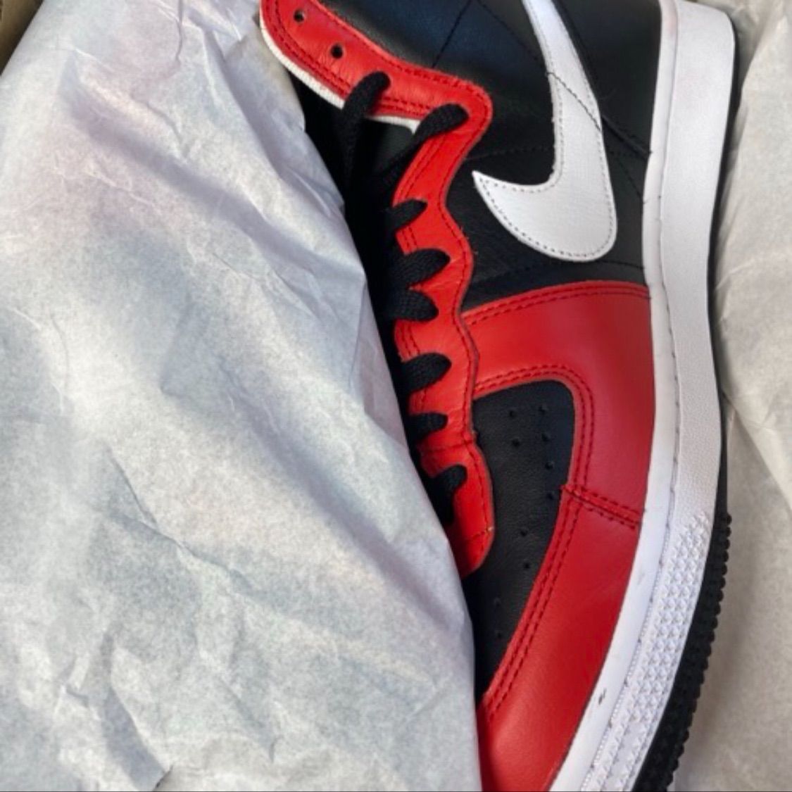 ブラック ファッション NIKE TERMINATER HI 赤灰 ブラック ファッション NIKE TERMINATER HI 赤灰