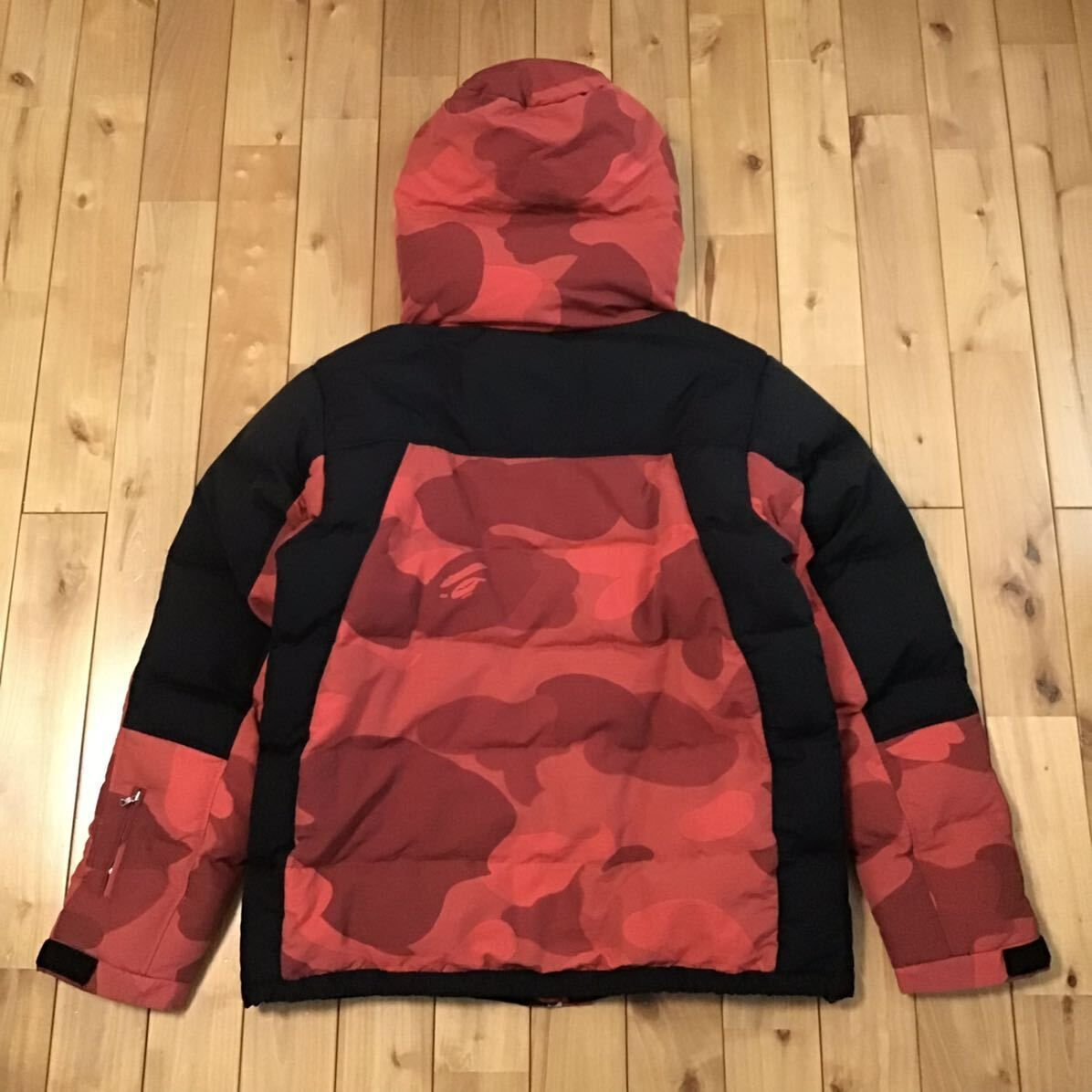 Aape by A Bathing Ape 赤迷彩ジャケット M A Bathing Ape 迷彩