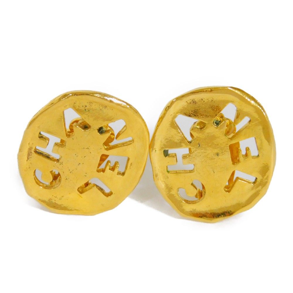 シャネル ロゴ クリップ式イヤリング