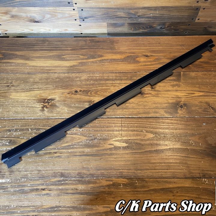 水切りモール フロント左 アウター 88-99年 C1500 K1500 サバーバン ブレイザー タホ ユーコン エスカレード ウェザーストリップ 運転席 FFCRYSTALESIA_COM