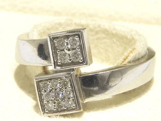 k18ＷＧ　リング ヴァンドーム青山　15号 美品 ヴァンドーム青山 K18WG ダイヤ0.18ct スネーク調 リング