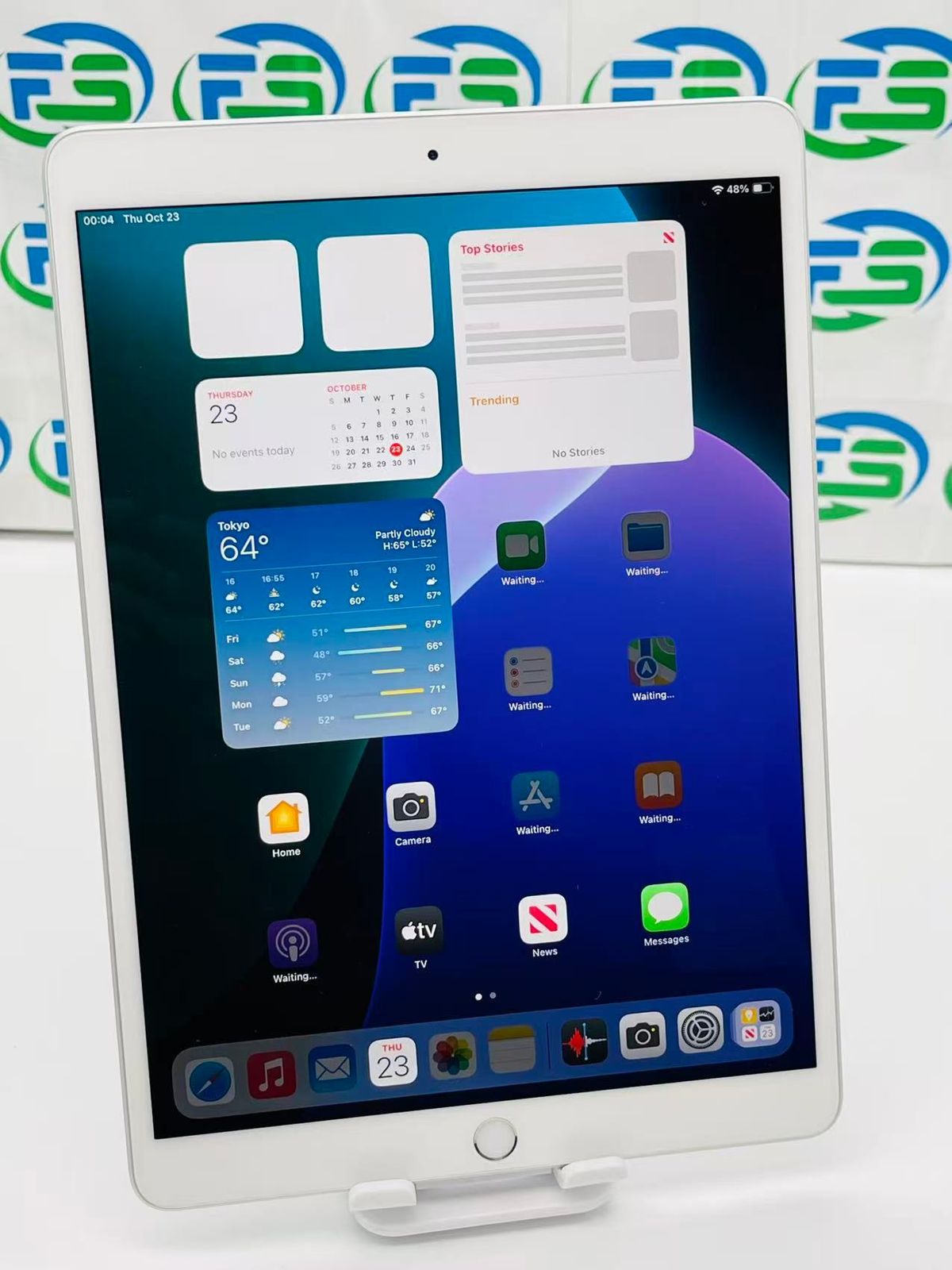 Apple iPad 第7世代32GBバッテリー容量96% SIMフリー Amazon.co.jp