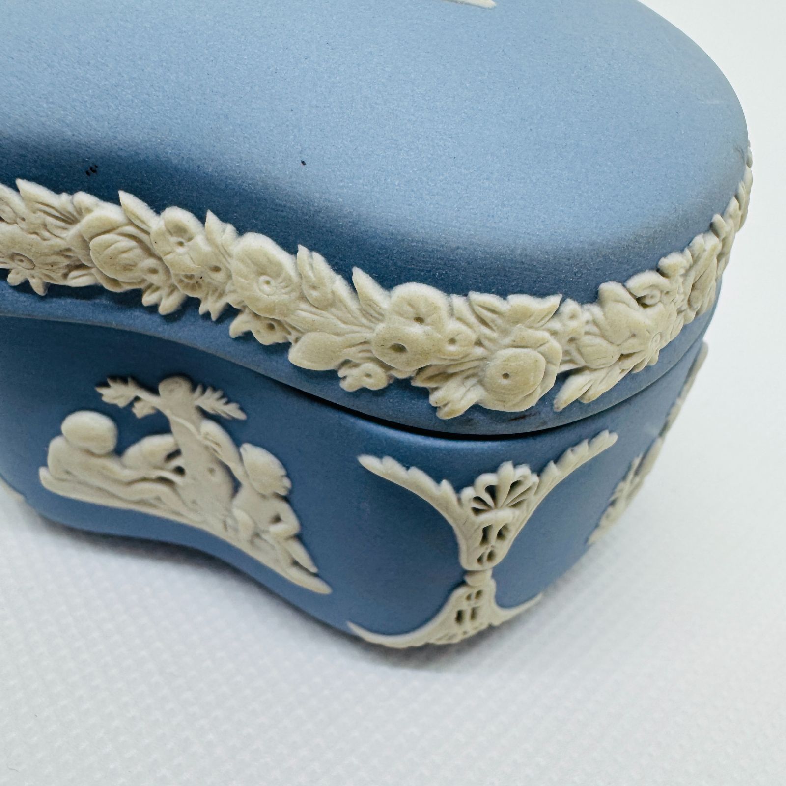 S【ヴィンテージ】WEDGWOOD ウェッジウッド ジャスパー ブルー 蓋付き