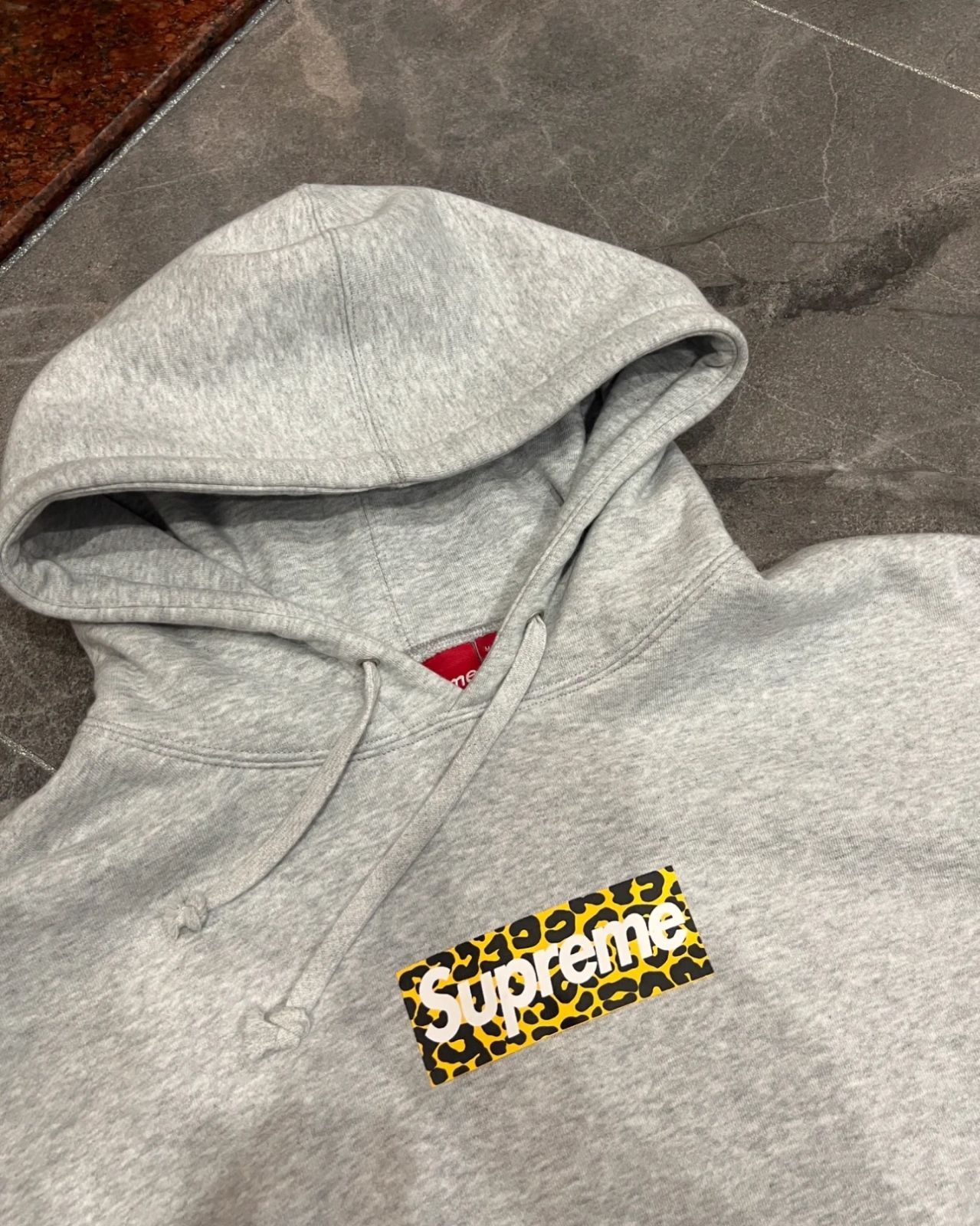 Supreme Shanghai Box Logo フーディー ヒョウ柄 上海限定Supreme Shanghai Box Logo フーディー ヒョウ柄