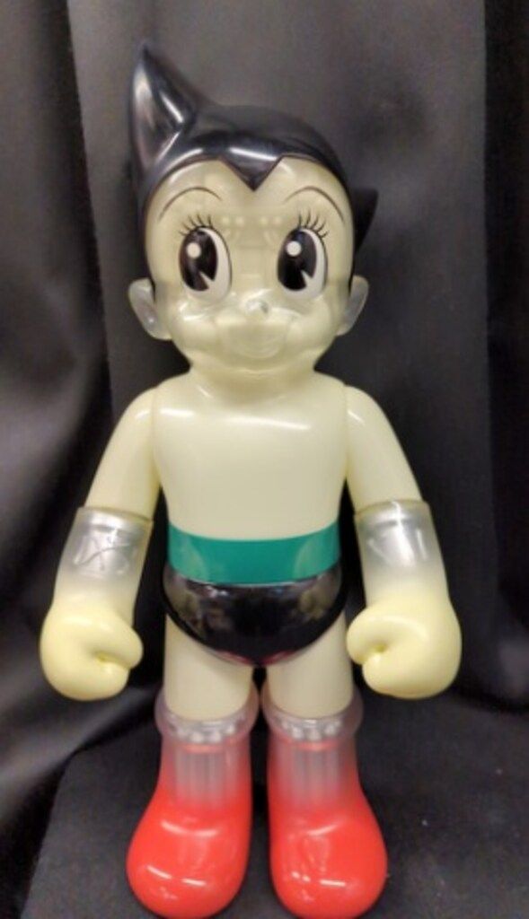 SECRETBASE 手塚プロ BIG SCALE ASTRO BOY 鉄腕アトム #7 蓄光 SECRETBASE 手塚プロ BIG SCALE ASTRO BOY 鉄腕アトム #7 蓄光